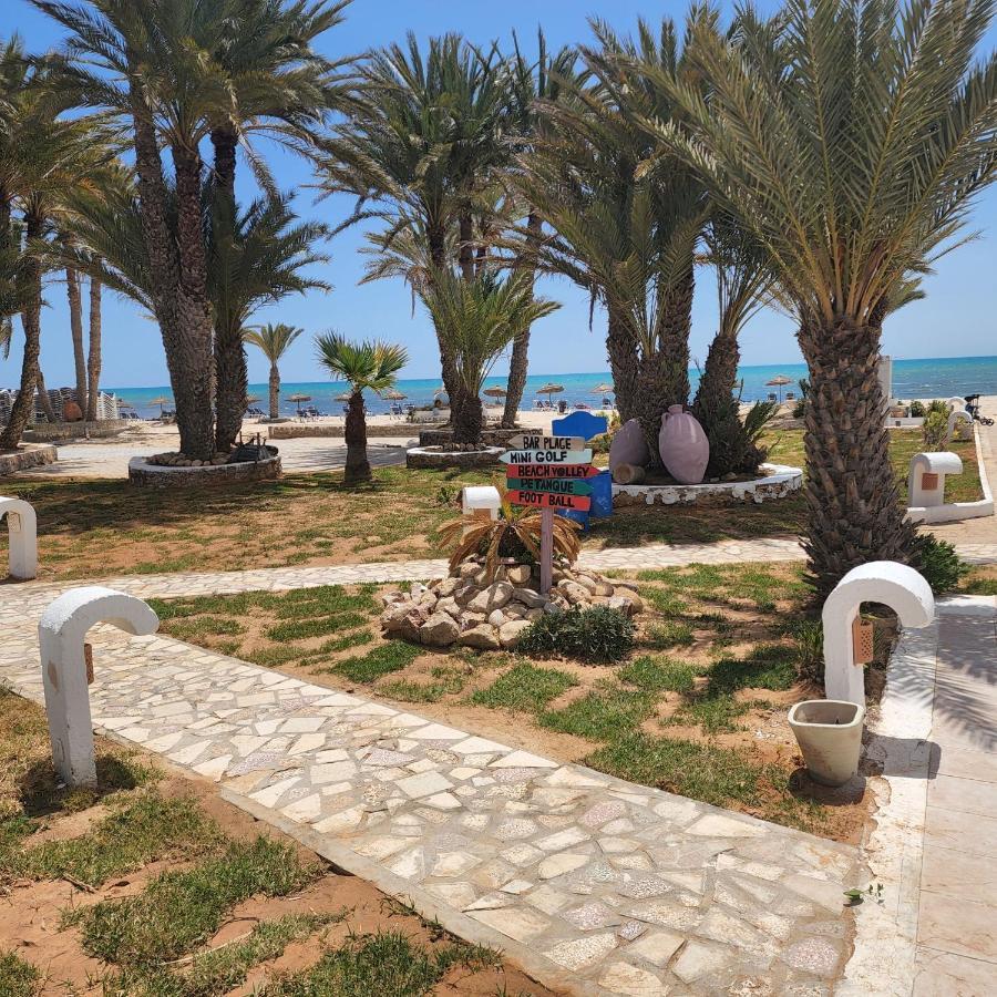 Golf Beach & Thalasso- Families And Couples Triffa Dış mekan fotoğraf